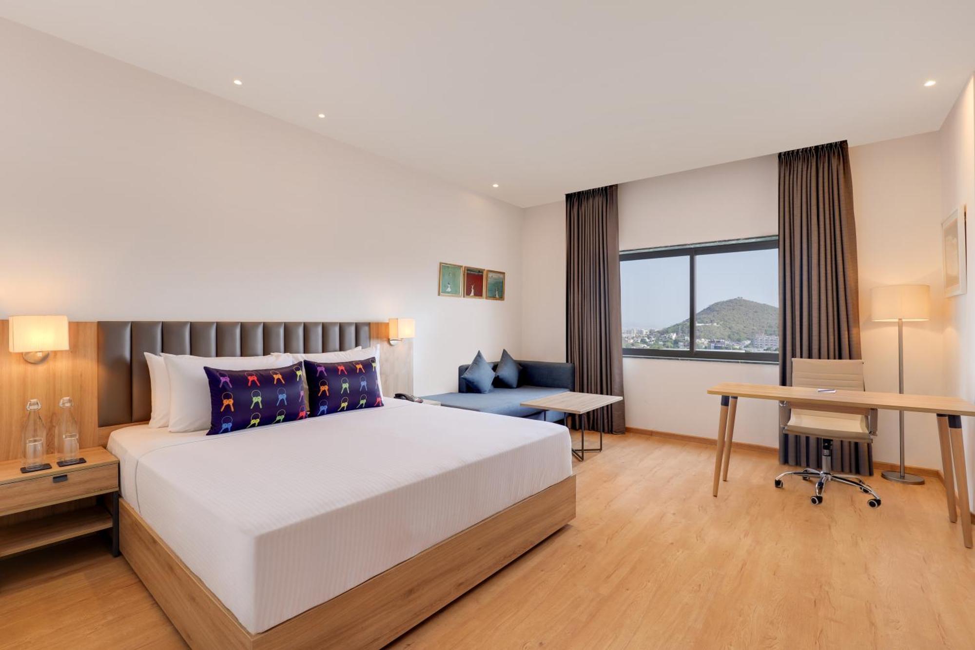 Keys Lite By Lemon Tree Hotels, Urban Square, Udaipur Ngoại thất bức ảnh